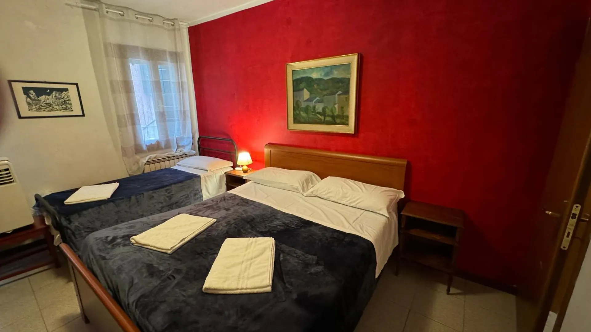 Admiral Home Venice Center Apartment